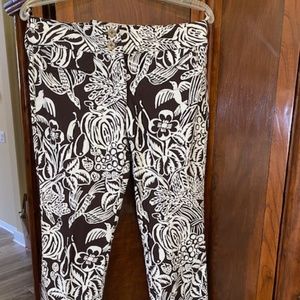 Dark Brown and White Cabi Cropped length Summer Pants size 6